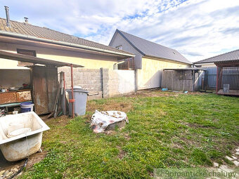 3-izbový rodinný dom s garážou v centre obce Jakubov , okr - 12