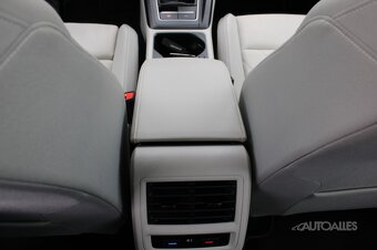 Volkswagen Golf 2,0 TDi 85 kW STYLE, možný odpočet DPH - 12