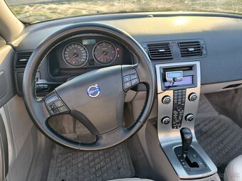 Volvo C70 D5 – spoľahlivý kabriolet s výkonným motorom - 12