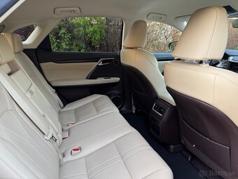 Lexus RX450H, r.v. 7/2017, kúpené ako nové v SR, odpočet DPH - 12