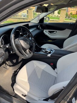 Mercedes Benz C200d - 12