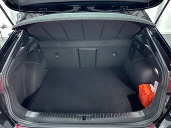 Cupra Formentor 1.4tsi 180kw 2021  plug-in hybrid 1majiteľ - 12
