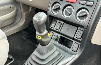 LAND ROVER FREELANDER 2.0 Td4 - 12