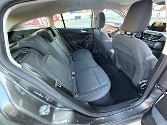 Ford Focus 1.5 TDCI ecoblue LED 6/2020 - 12