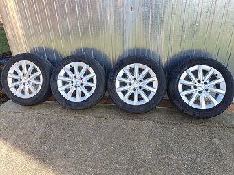 Mercedes-Benz A180 - 12