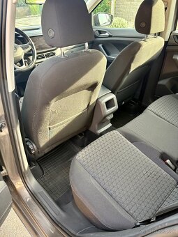 Volkswagen T-Cross - 12