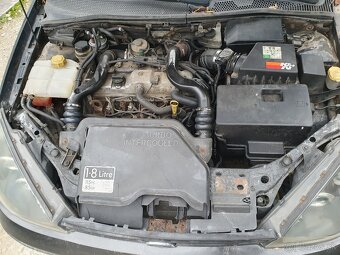 Ford focus mk1 - 12