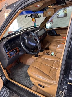 Jeep grand cherokee 5.2 - 12