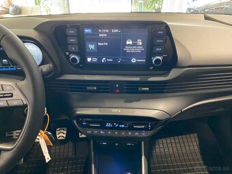 Hyundai Bayon 1.0 T-GDi, Family, Winter Pack, LED, Dual - 12
