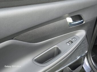 Hyundai Santa Fe 2.2 CRDi Premium 4x4 AT 148kW202HP A8 - 12
