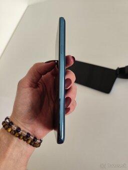 Motorola G60 + LG K40 + Xiaomi Smart Band 7 Pro - 12