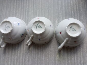 Šálky a podšálky, porcelán. - 12