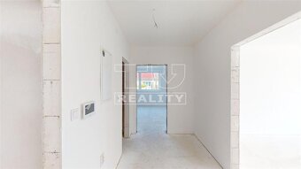 NA PREDAJ PRIESTRANNÝ 2IZBOVÝ BYT S BALKÓNOM, 65m2,... - 12
