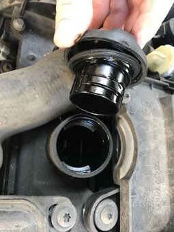 Predám Mazda 2 1,4 diesel - 12