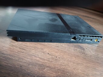 PlayStation One, PlayStation 1 Classic, PlayStation 2 Slim - 12