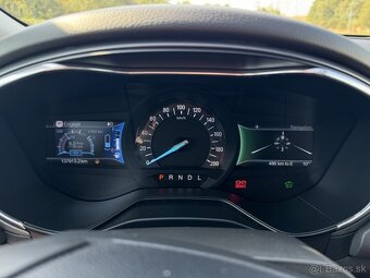 Ford Mondeo 2.0 Hybrid (benzín+elektro) Titanium odpočet DPH - 12