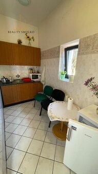 PRENÁJOM - kancelársky priestor Hlavná ulica 14,5m2 so zázem - 12