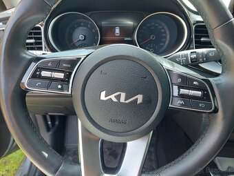 KIA Ceed SW 1,5 T-GDi 6M GOLD GOLD+ 2022 - 12