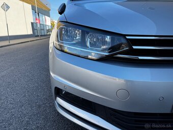 Volkswagen  Touran 2.0 tdi Comfortline dsg 7 miestne - 12