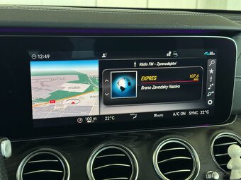 Mercedes E 400d 4x4 automat 9st. rok 2020 - 12