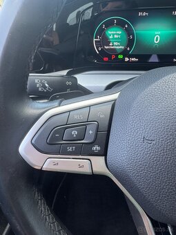 Volkswagen Golf 8 Variant 2.0 TDi DSG 85kW - 12