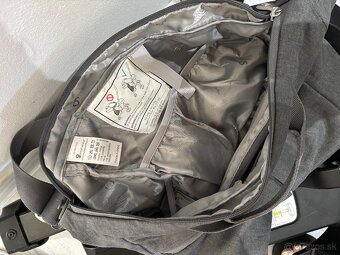 Autosedačka Doona Plus + isofix + príslušenstvo - 12