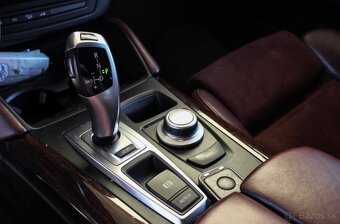 BMW X6 xDrive 50i - 12