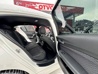 BMW M135i - 12