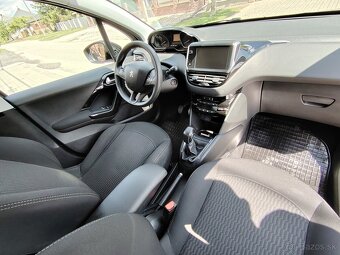 Peugeot 208 1.2 benzin SK - 12