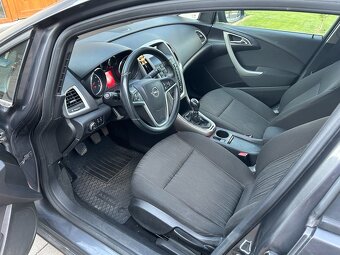 Opel Astra Sports Tourer 1.4 Combi - 12