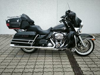 Harley Davidson Night Train  FXSTB - 12