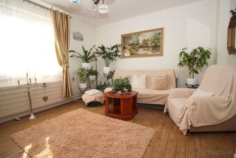 PREDAJ 4 izb DOM s garážou a poz. 992m2 obec Krásno - 12