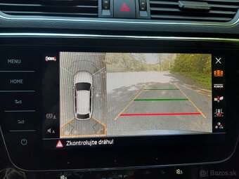 ŠKODA SUPERB COMBI 2,0 TDI DSG - 12