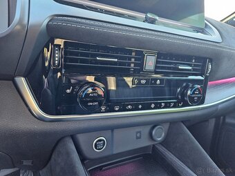 Nissan Qashqai 1,3 DIG-T mHEV 158k 2WD AT TEKNA PLUS - 12
