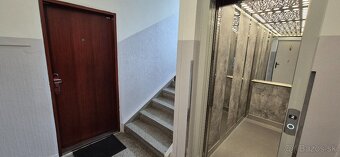 2 izbový priestranný byt, loggia a balkón, Bratislava – Ruži - 12