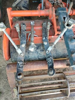 Kubota b 7000 - 12
