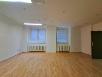 OBCHODNY PRIESTOR NA PRENAJOM - BRATISLAVA STARE MESTO - 12