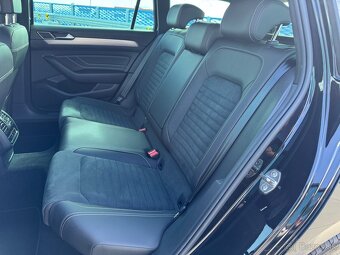 Predám  Volkswagen Passat Variant 2.0 TDI EVO Elegance DSG - 12