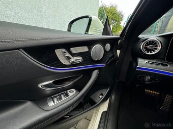 Mercedes E200 4matic COUPE - 12