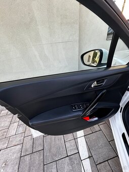 Peugeot 508 SW GT 2.2 HDI - 2012 - 12