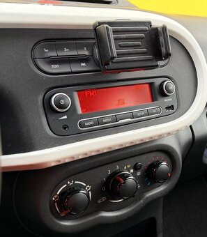 Renault Twingo 1.0Benzin/52kW r.v.2015 1.Maj naj.56.065km - 12