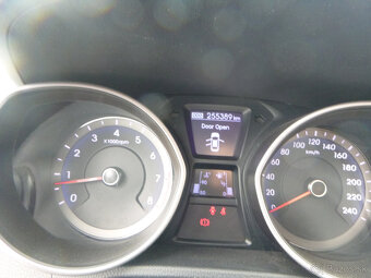 Hyundai I30 SW 1,4i 16v 2014 - 12