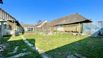 Rodinný dom s pozemkom 1183 m2 v Drahovciach pri Piešťanoch - 12
