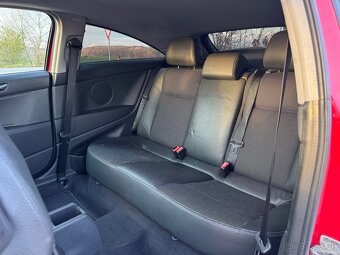 Opel Astra H GTC 2.0 TURBO - 12