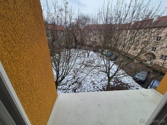 Predám 2 iz. byt, ul. Priateľstva, Komárno - 12