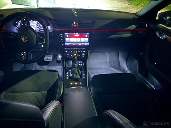 Škoda Superb sportline - 12