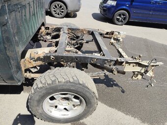 Nissan Navara D22 na diely - 12