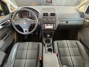 Volkswagen Touran 2.0 TDI  Highline Match Edition - 12