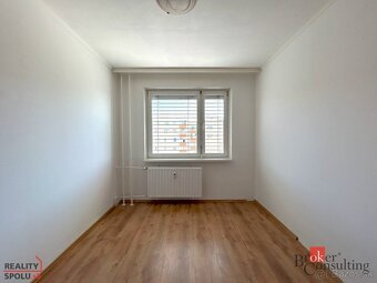 Na predaj / 3 - izbový byt / Bauerova ulica / Košice - Sídli - 12