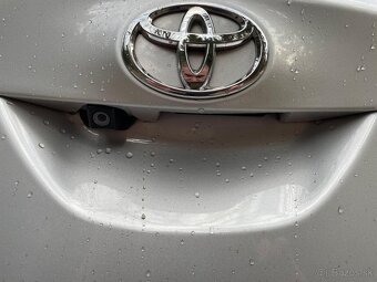 Toyota AURIS 2.0D-4D Diesel M6 TOP STAV - 12
